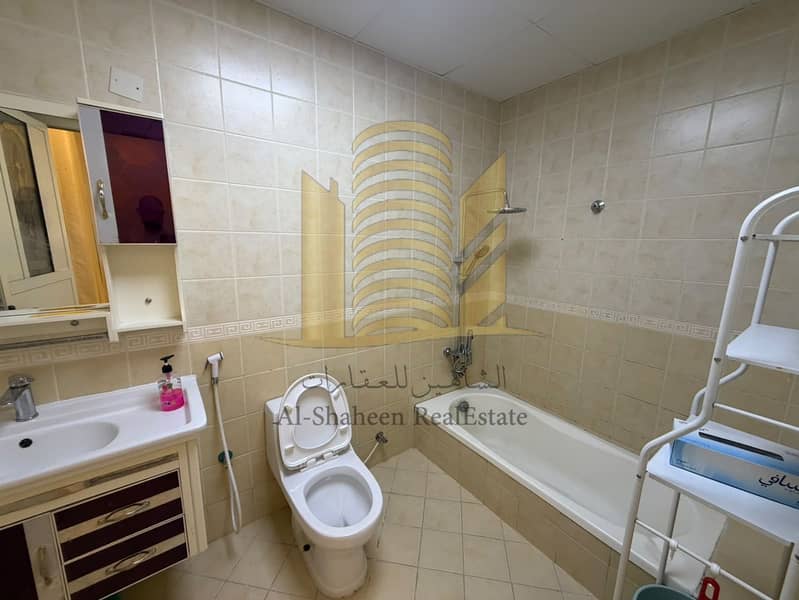 8 36bd189c-e1f7-440c-8164-6142597bcbc7. jpg