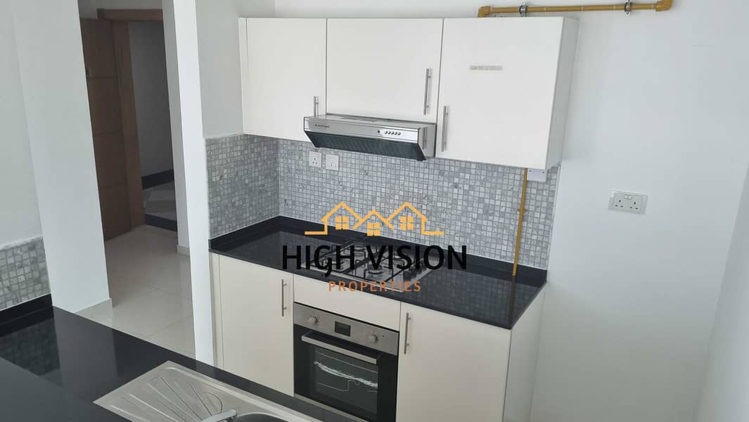 4 14 - MB1205 Kitchen 2. jpg
