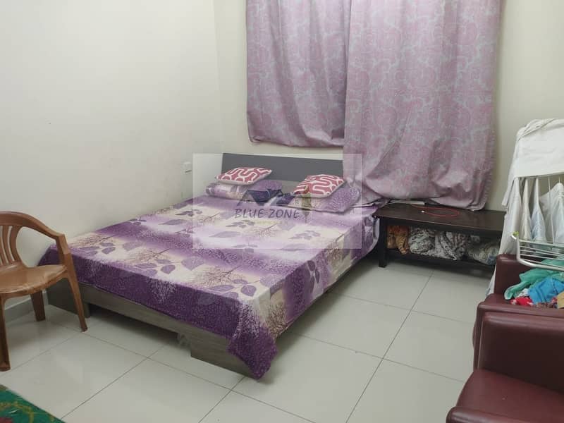 ONLY 1 ROOM FURNISHED 1 MASTER ROOM SHARING IN 1BHK APARTMENT  FOR RENT ONLY FOR FAMILY OR EXECUTIVE 2 BACHELORS 3K