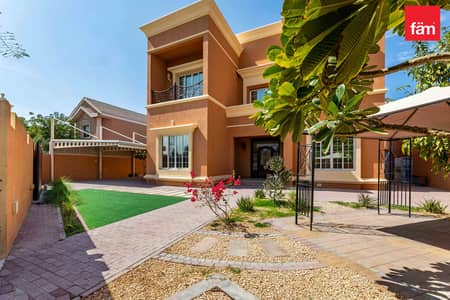 Villa de 5 chambres à à louer à Al Barsha, Dubai - Villa à Al Barsha，Al Barsha 3, 5 chambres, 350000 AED - 16674731