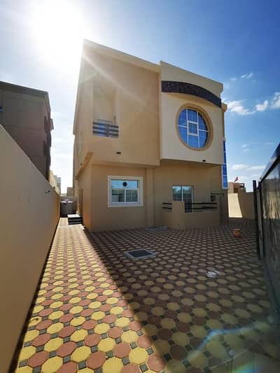 Villa for sale at a very attractive price, super deluxe finishing Villa for sale at a very attractive price, super deluxe finishing