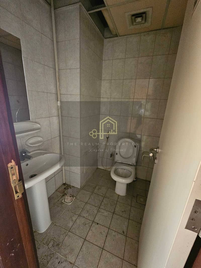 3 1001399765. jpg