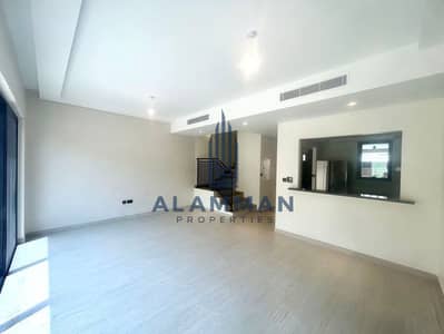 3 habitaciones Townhouse para en Alquiler en DAMAC Lagoons, Dubai - yMYB0Arw. jpeg