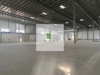 Warehouse para en Alquiler en Umm Al Thuoob, Umm Al Quwain - PHOTO-2025-02-15-16-14-50_3. jpg Warehouse para en Alquiler en Umm Al Thuoob, Umm Al Quwain - PHOTO-2025-02-15-16-14-50_3. jpg