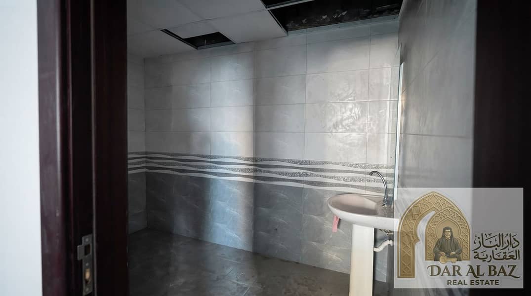 13 Real_estate_photo_enhancement_in…_20260929013113. jpg