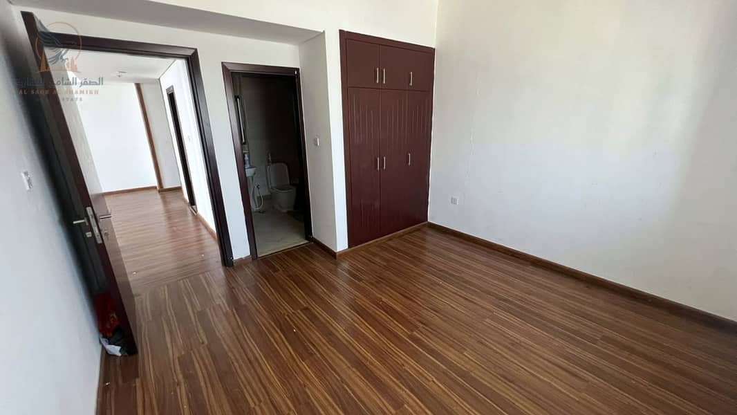10 apartment-for-rent-property-05. jpg
