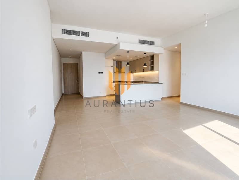 Corner 2BR | Park Views | Prime location Corner 2BR | Park Views | Prime location