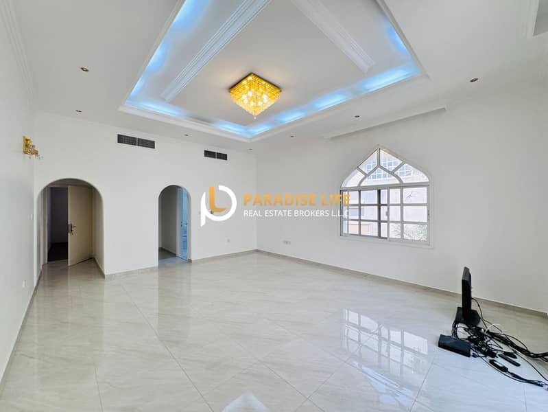 8 5bhk (7). jpeg