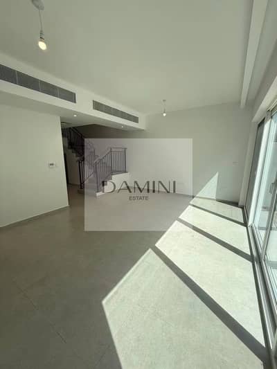 4 habitaciones Villa para en Venta en DAMAC Hills 2 (Akoya by DAMAC), Dubai - WhatsApp Image 2026-09-29 at 11.32. 12 (1). jpeg 4 habitaciones Villa para en Venta en DAMAC Hills 2 (Akoya by DAMAC), Dubai - WhatsApp Image 2026-09-29 at 11.32. 12 (1). jpeg