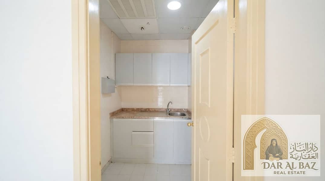 13 Real_estate_photo_enhancement_in…_20260910022628. jpeg