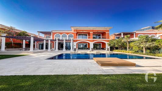 7 Bedroom Villa for Sale in Palm Jumeirah, Dubai - Image 1
