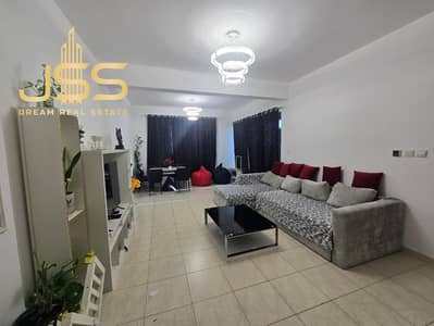 Appartement de 2 chambres à à louer à Dubai Land Residence Complex (DLRC), Dubai - Appartement à Dubai Land Residence Complex (DLRC)，Skycourts Towers，Skycourts Tower C, 2 chambres, 70000 AED - 16677559