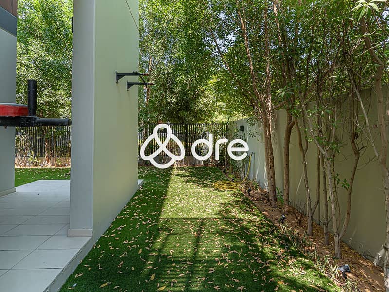 9 DRE08050. JPG