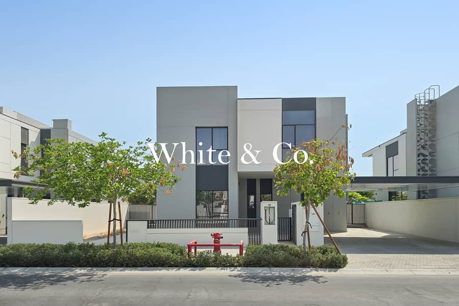 Villa en Al Furjan,Murooj Al Furjan, 5 dormitorios, 440000 AED - 16678429 Villa en Al Furjan,Murooj Al Furjan, 5 dormitorios, 440000 AED - 16678429