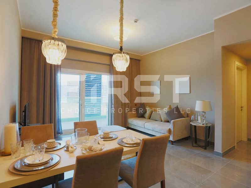 5 10-Living-Dining_FCP_1600x1200. jpg