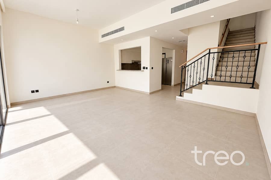 4 Lounge_5_J496_Costa_Brava_1__Damac_Lagoons. jpg