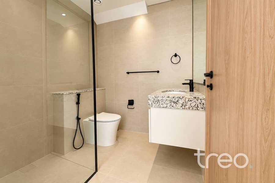 15 Bath_2_J496_Costa_Brava_1__Damac_Lagoons. jpg