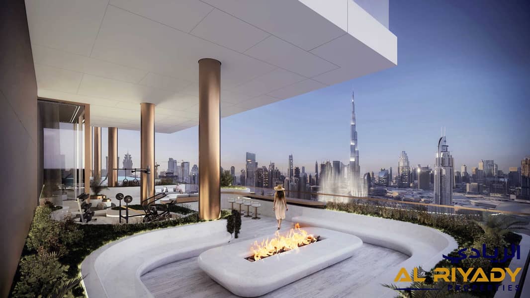 9 penthouse Night. jpg
