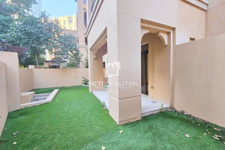 1 Bedroom Apartment for Sale in Downtown Dubai, Dubai - Private Garden | Vacant Unit | Key in Hands