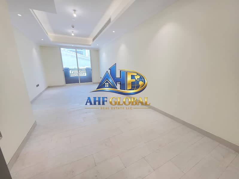 2 67e63ddb-8332-45de-80ba-97299ac3bddf. jpg