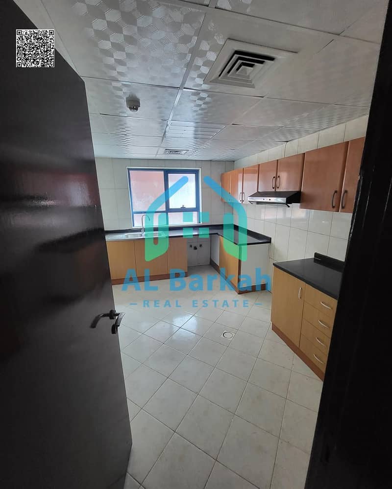 2 54ffe70f-ba05-4d4a-ad1c-c3cc670abfe9. jpg
