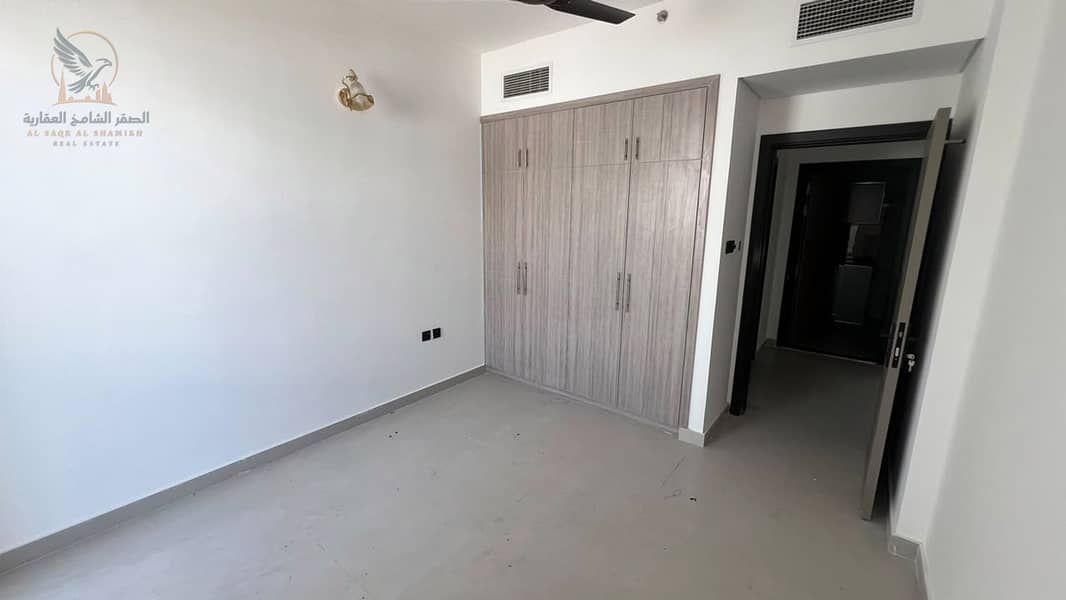 3 apartment-for-rent-property-02. jpg