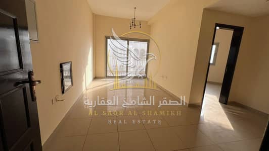 1 Спальня Апартамент в аренду в Бу Тина, Шарджа - shqa-for-rent-1-bedroom-albwtyna-alsharqa-living-room-02. jpg 1 Спальня Апартамент в аренду в Бу Тина, Шарджа - shqa-for-rent-1-bedroom-albwtyna-alsharqa-living-room-02. jpg