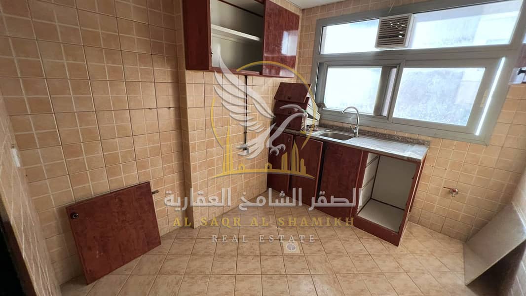 8 shqa-for-rent-1-bedroom-albwtyna-alsharqa-kitchen-09. jpg