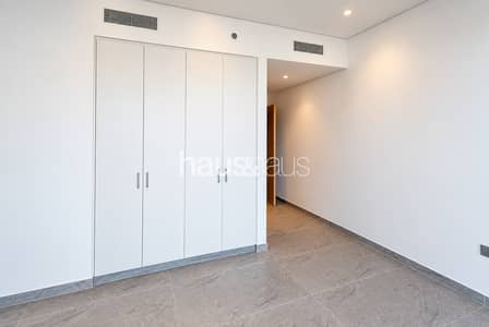 1 Bedroom Apartment for Sale in Business Bay, Dubai - High Floor | Community Facing | Community Expert