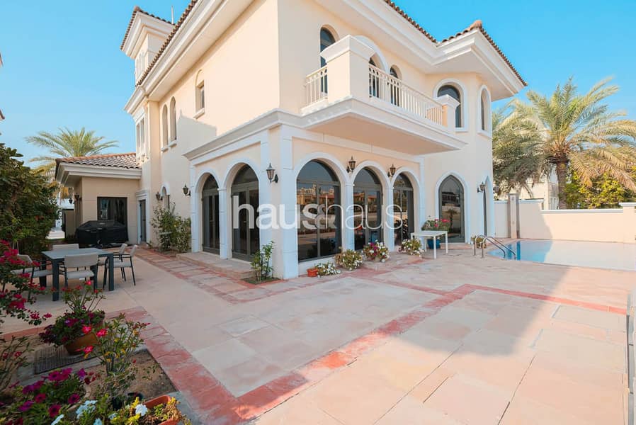 Extended Plot Atrium Entry | Vacant on Transfer | Extended Plot Atrium Entry | Vacant on Transfer |