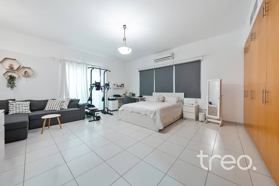 19 Watermarked-11. jpg