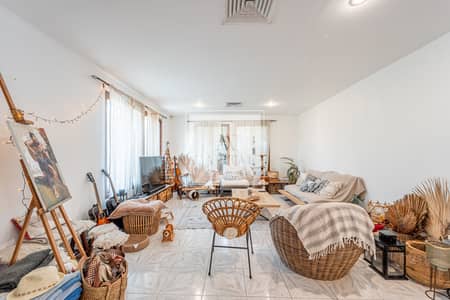 3 Schlafzimmer Villa zum Verkauf in Umm Suqeim, Dubai - Villa in Umm Suqeim,Umm Suqeim 2, 3 schlafzimmer, 17000000 AED - 16680680 3 Schlafzimmer Villa zum Verkauf in Umm Suqeim, Dubai - Villa in Umm Suqeim,Umm Suqeim 2, 3 schlafzimmer, 17000000 AED - 16680680