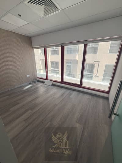 Office para en Alquiler en Al Majaz, Sharjah - WhatsApp Image 2026-09-29 at 05.45. 30. jpeg