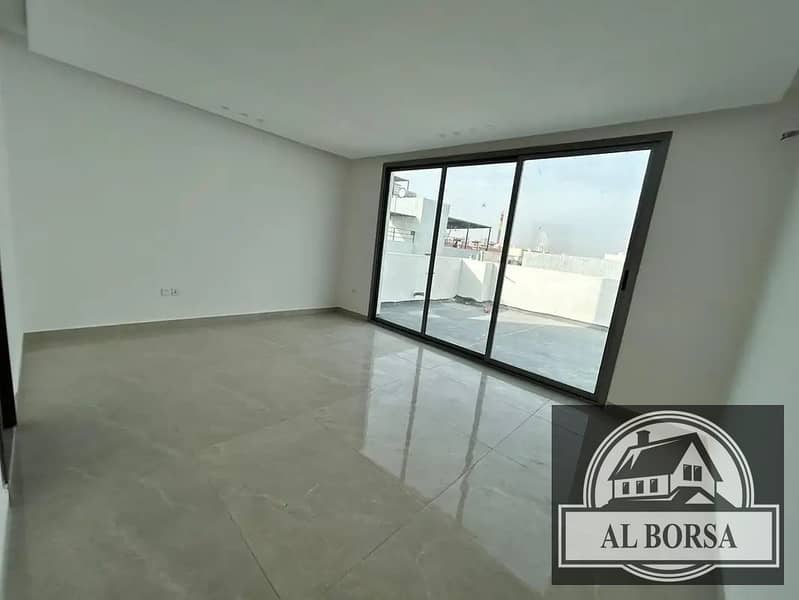 23 836654064-1066x800. webp