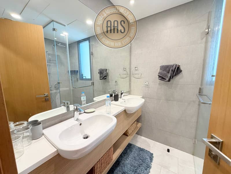 17 1000249135. jpg