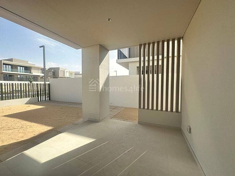 Luxury Family Living Starts Here | 3BR + Maid Luxury Family Living Starts Here | 3BR + Maid
