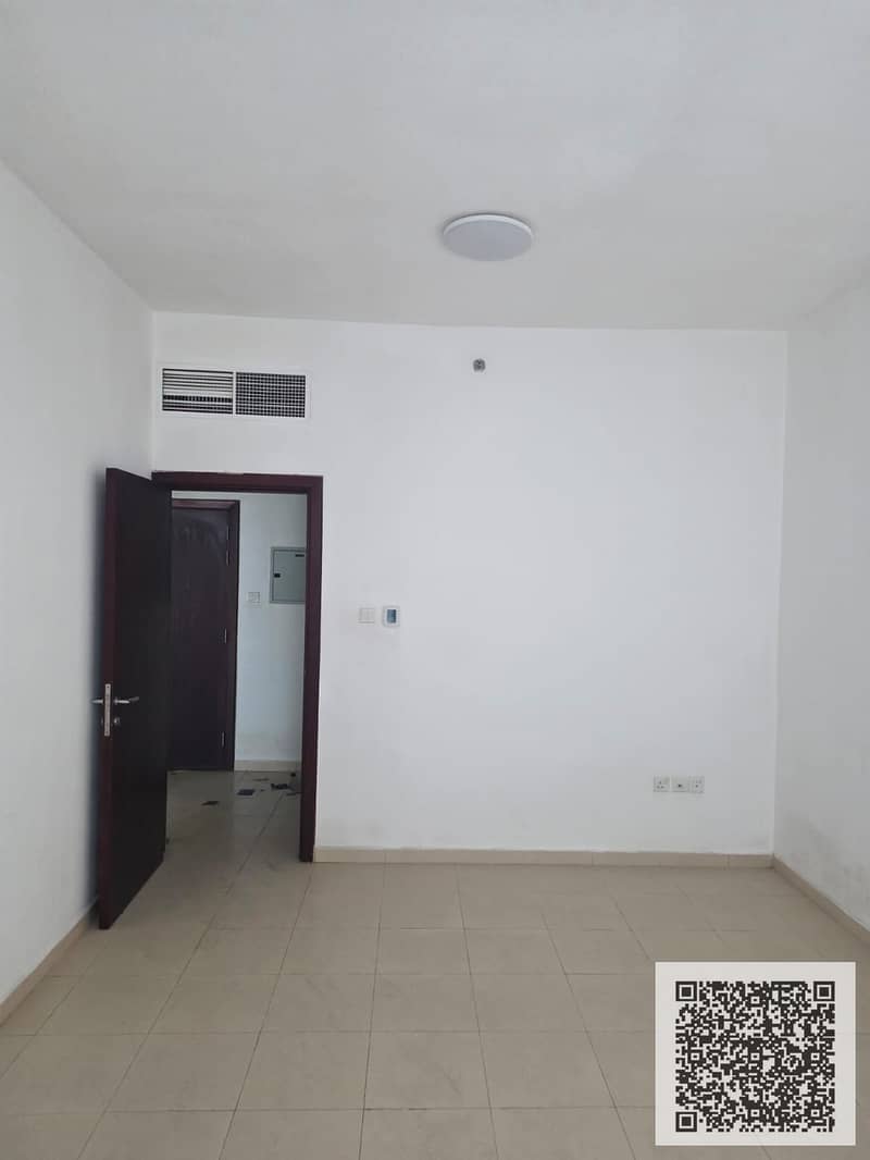 8 2ec410d9-dbb1-4617-bc69-97aab93fe730. JPG