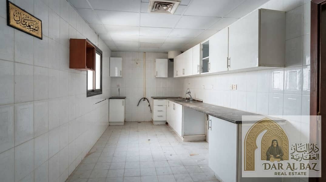 9 Real_estate_photo_enhancement_in…_20260922054341. jpeg