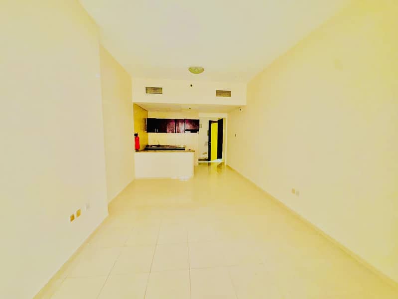 14 ff9510e6-bfc1-45d6-abdf-79e11f9ccf3e. jpg