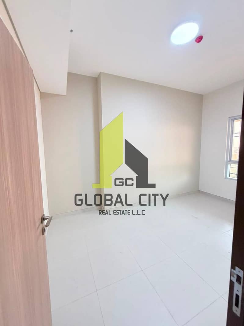 9 bddb0ae3-edfa-4f15-bece-05c28f395d10. jpg
