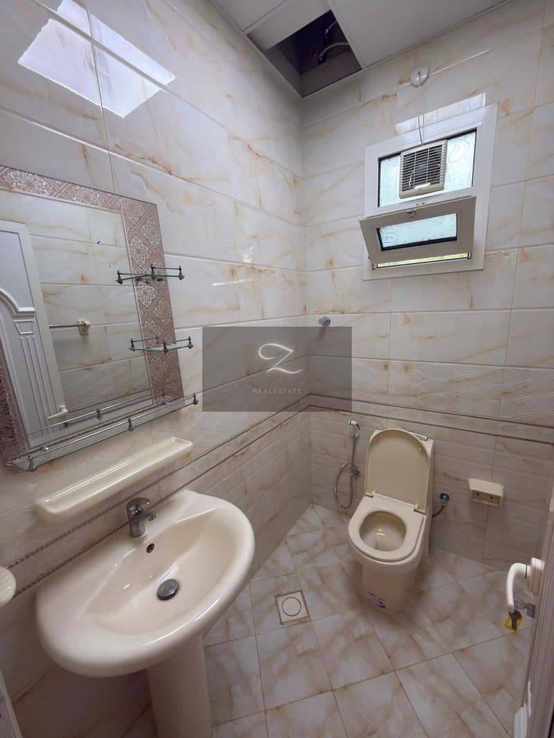 21 adda3c43-5be0-4669-ab72-ab04cf7dd93d. jpg