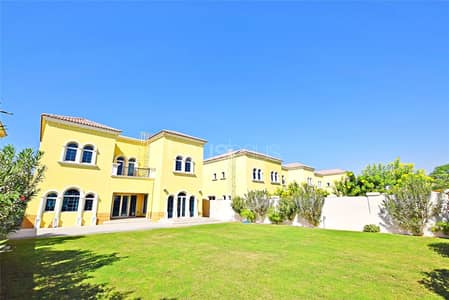 3 Camere Villa in vendita a Jumeirah Park, Dubai - Villa a Jumeirah Park,District 5, 3 camere da letto, 7149000 AED - 16683901 3 Camere Villa in vendita a Jumeirah Park, Dubai - Villa a Jumeirah Park,District 5, 3 camere da letto, 7149000 AED - 16683901