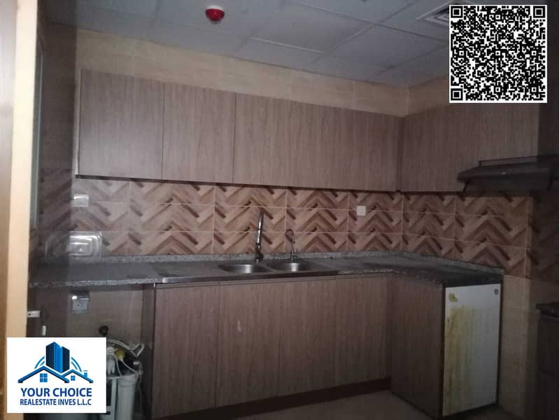18 6390d461-ee2c-4a33-bd30-23b19793603c. jpg