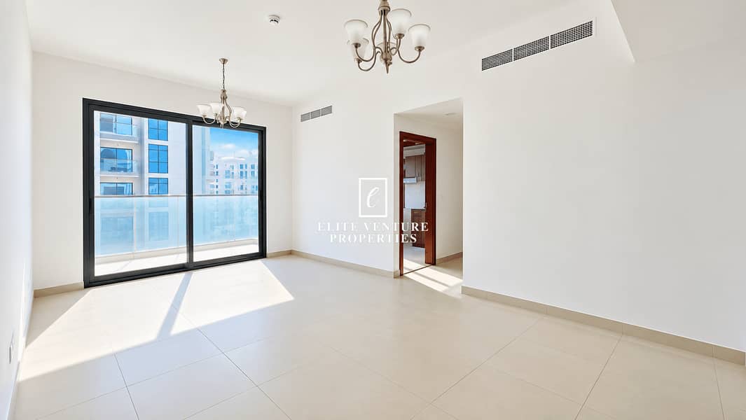 Appartement in Dubai Studio City,El Oneis 1, 2 slaapkamers, 72000 AED - 16684422 Appartement in Dubai Studio City,El Oneis 1, 2 slaapkamers, 72000 AED - 16684422