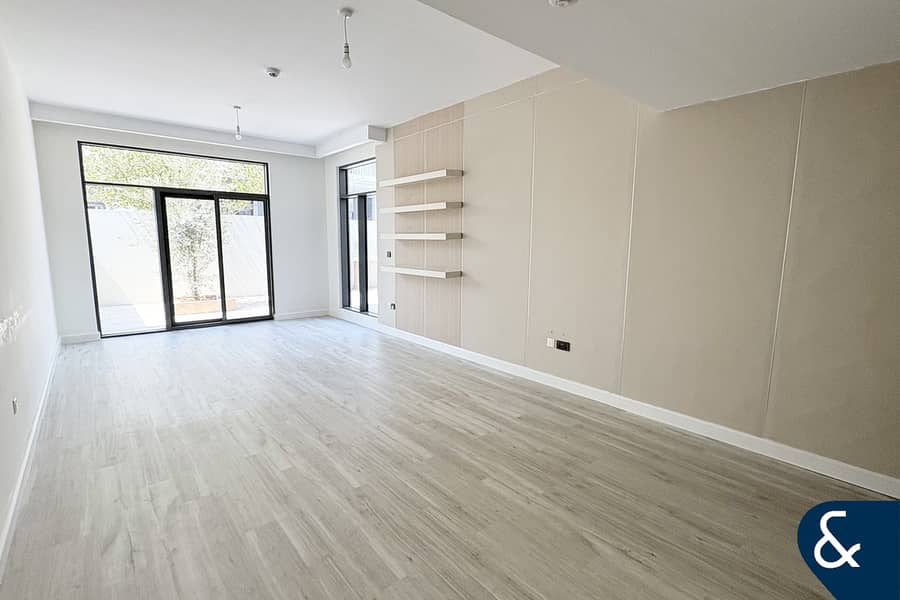 Phase A | Spacious | Vacant | 4 Bedrooms Phase A | Spacious | Vacant | 4 Bedrooms