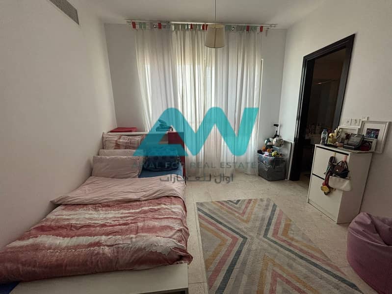 10 Images_9. jpeg