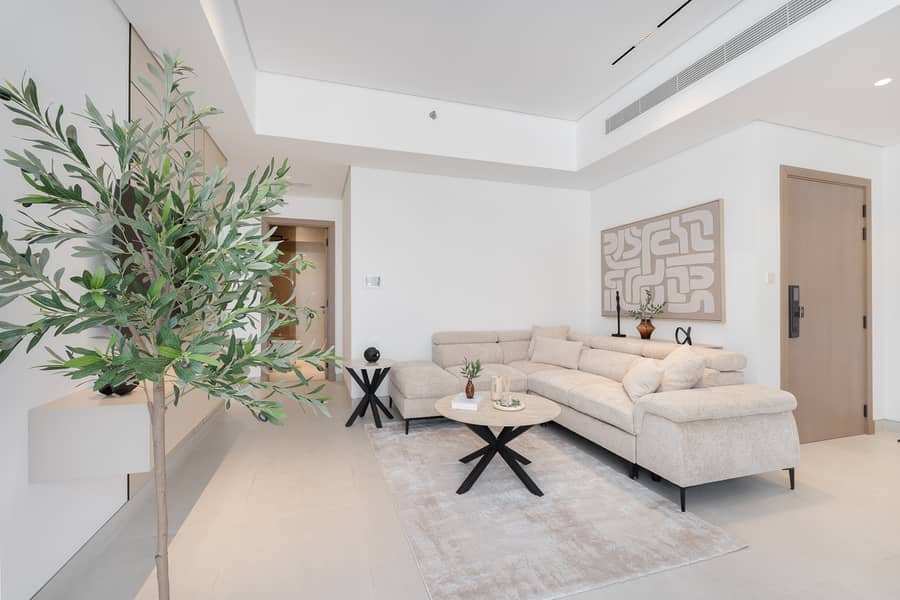 10 GCS09725-Edit. jpg