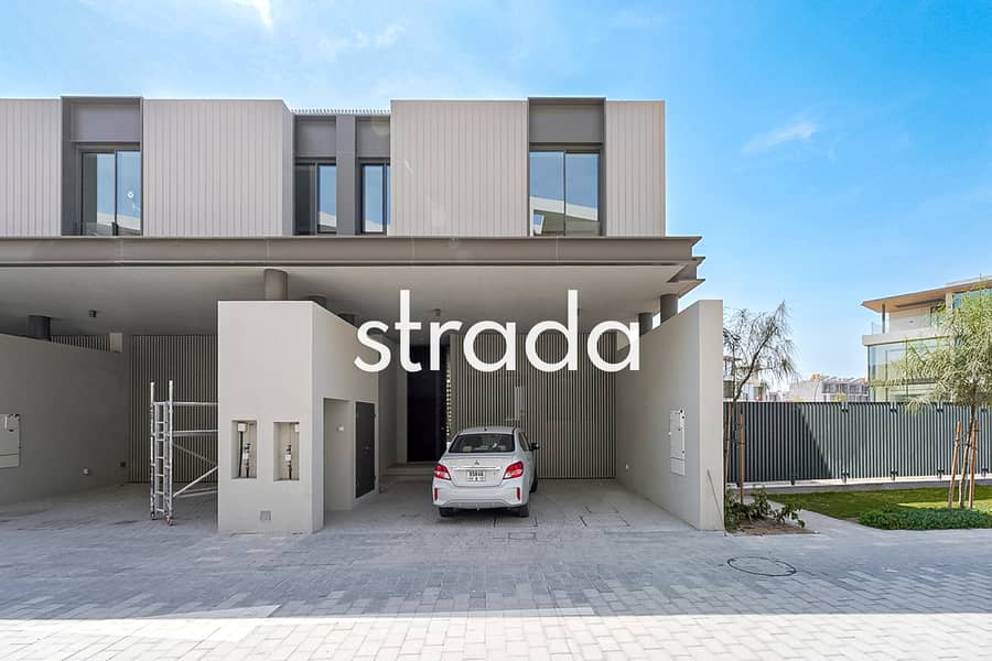 Casa adosada en Nad Al Sheba Gardens,Nad Al Sheba Gardens 4, 3 dormitorios, 5300000 AED - 16685753 Casa adosada en Nad Al Sheba Gardens,Nad Al Sheba Gardens 4, 3 dormitorios, 5300000 AED - 16685753