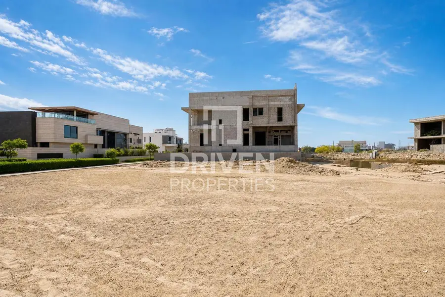 Prime Location | Great Community | Modern