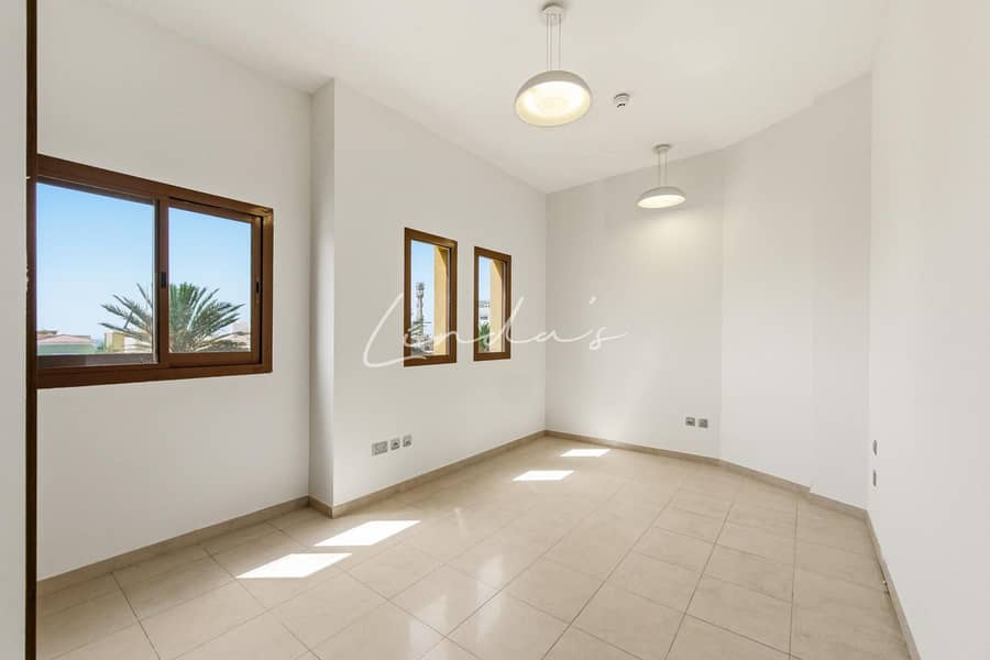 6 images image img